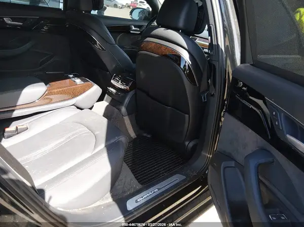 WAU44AFD4HN005672 2017 AUDI A8 - Image 8