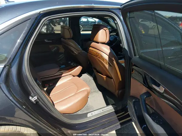 WAU44AFD4HN011133 2017 AUDI A8 - Image 8