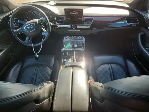 WAU44AFD4HN014839 2017 AUDI A8 - Image 8