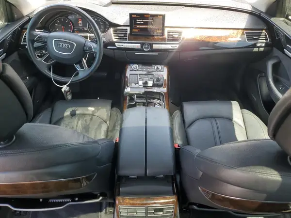 WAU44AFD4JN000803 2018 AUDI A8 - Image 8