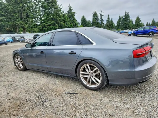 WAU44AFD5HN006975 2017 AUDI A8 - Image 2
