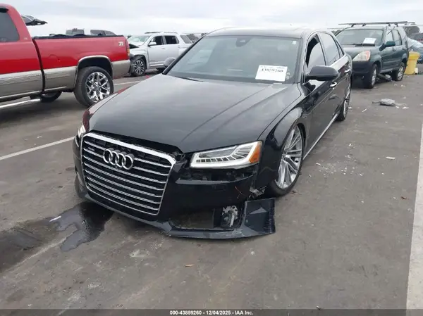 2017 AUDI A8 auction photo 6