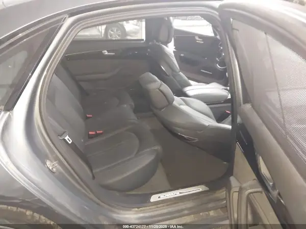 WAU44AFD5HN013294 2017 AUDI A8 - Image 8