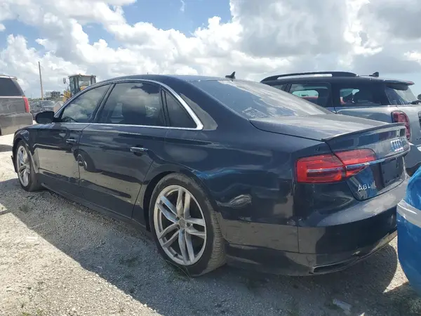 WAU44AFD6HN020707 2017 AUDI A8 - Image 2