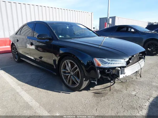 WAU44AFD7HN005312 2017 AUDI A8 - Image 1
