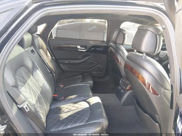 WAU44AFD7HN005312 2017 AUDI A8 - Image 8
