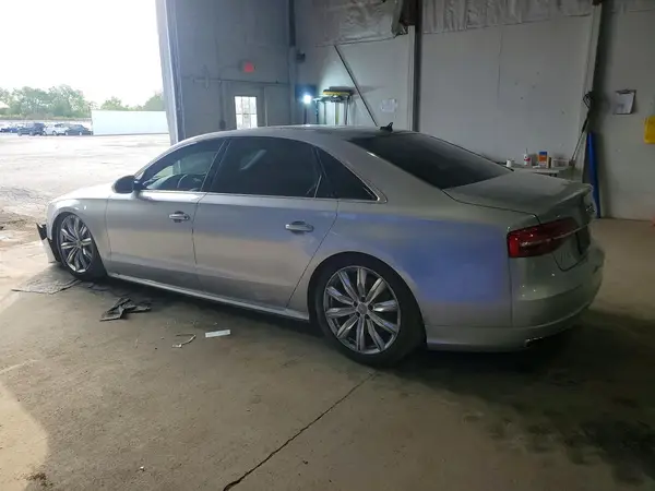 WAU44AFD7HN013118 2017 AUDI A8 - Image 2