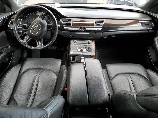 WAU44AFD7HN016603 2017 AUDI A8 - Image 8