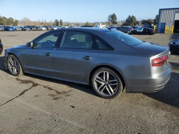 WAU44AFD9HN011290 2017 AUDI A8 - Image 2
