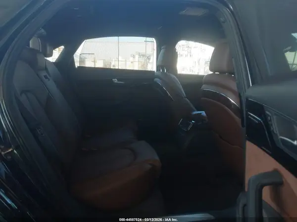 WAU44AFD9HN019308 2017 AUDI A8 - Image 8