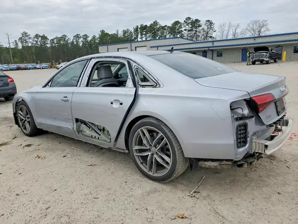 WAU44AFD9HN020720 2017 AUDI A8 - Image 2
