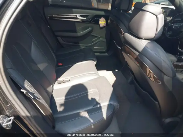 WAU44AFDXHN004395 2017 AUDI A8 - Image 8