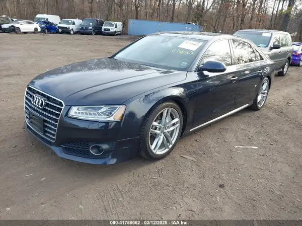 WAU44AFDXHN006857 2017 AUDI A8 - Image 2
