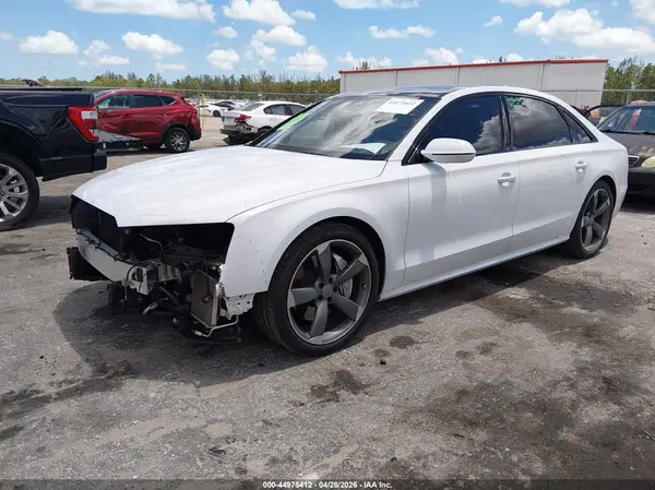 WAU44AFDXJN000398 2018 AUDI A8 - Image 2