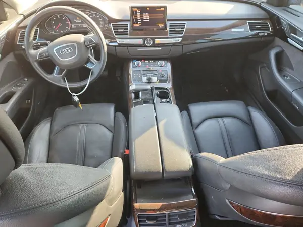 WAU44AFDXJN000627 2018 AUDI A8 - Image 8