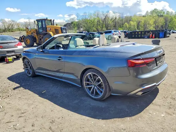 WAU4AGF5XRN005388 2024 AUDI A5 - Image 2
