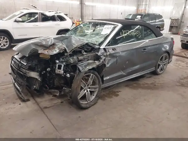 WAU5ULFF4H1028460 2017 AUDI A3 - Image 2