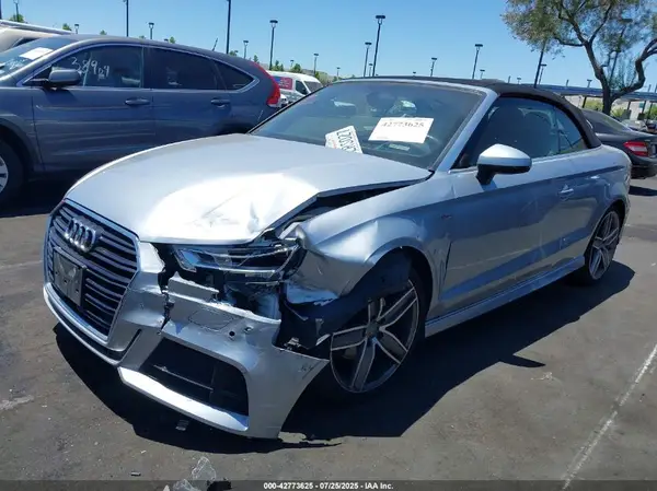 WAU5ULFF7K1032137 2019 AUDI A3 - Image 2
