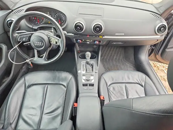 WAU6ULFF6H1038198 2017 AUDI A3 - Image 8