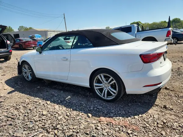 WAU78LFF0J1005244 2018 AUDI A3 - Image 2