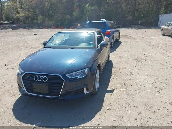 WAU78LFF0J1023016 2018 AUDI A3 - Image 2