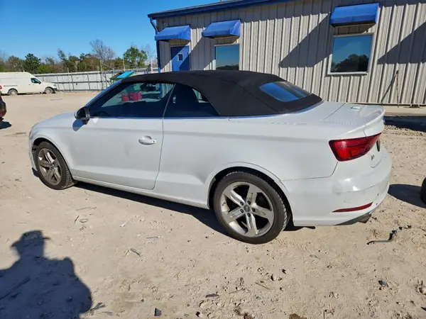 WAU78LFF1J1004264 2018 AUDI A3 - Image 2