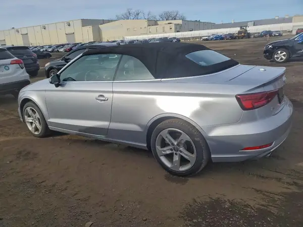 WAU78LFF1J1024689 2018 AUDI A3 - Image 2