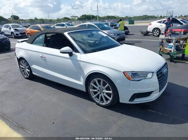 WAU78LFF2G1097028 2016 AUDI A3 - Image 1