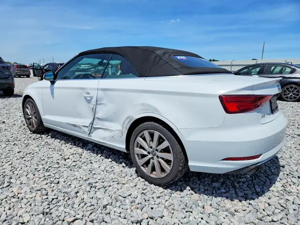 WAU78LFF2H1064208 2017 AUDI A3 - Image 2