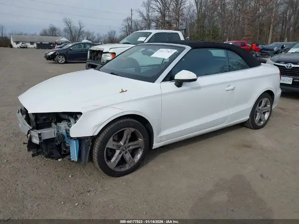 WAU78LFF3H1020167 2017 AUDI A3 - Image 2