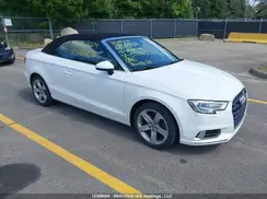 WAU78LFF3J1070637 2018 AUDI A3