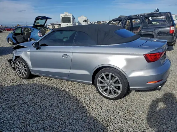 WAU78LFF6G1048320 2016 AUDI A3 - Image 2