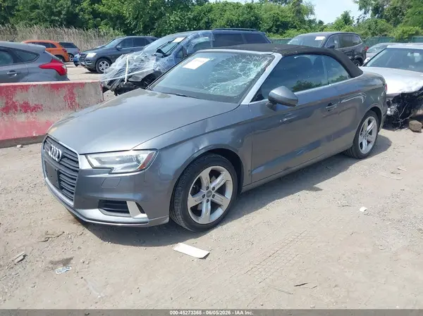 WAU78LFF6H1020664 2017 AUDI A3 - Image 2