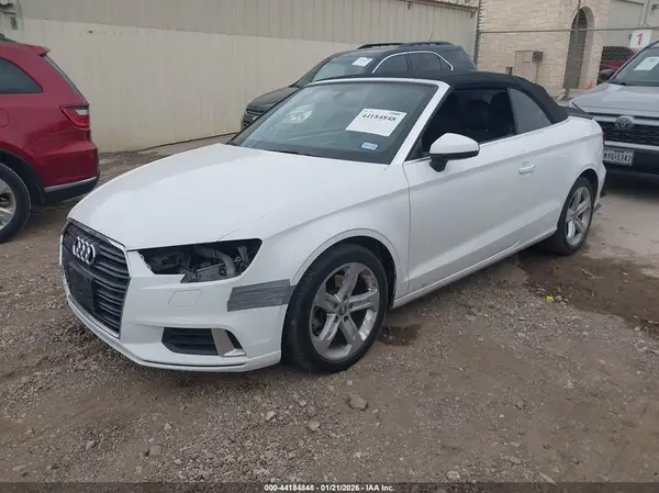 WAU78LFF6J1019598 2018 AUDI A3 - Image 2