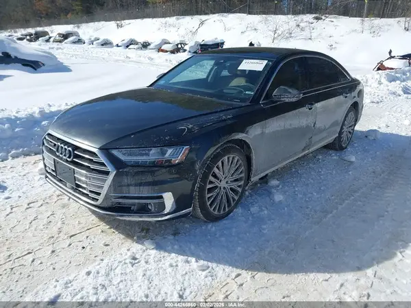 WAU8DAF80KN005583 2019 AUDI A8 - Image 2