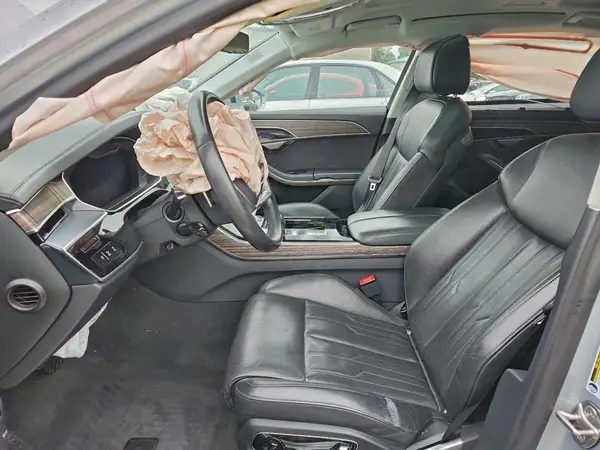 2019 AUDI A8 auction photo 7