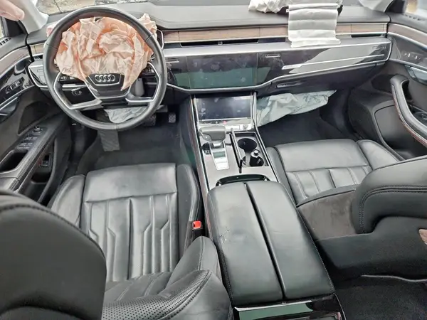 WAU8DAF80KN020276 2019 AUDI A8 - Image 8