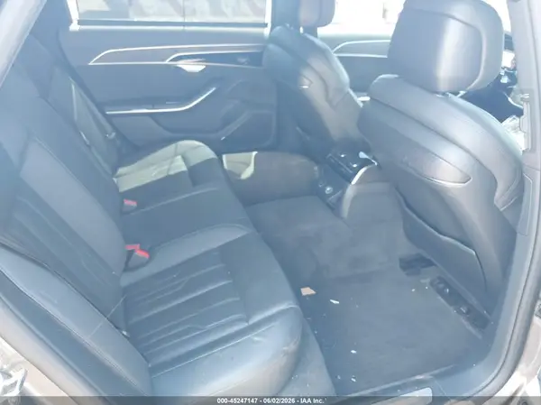 WAU8DAF81KN009920 2019 AUDI A8 - Image 8