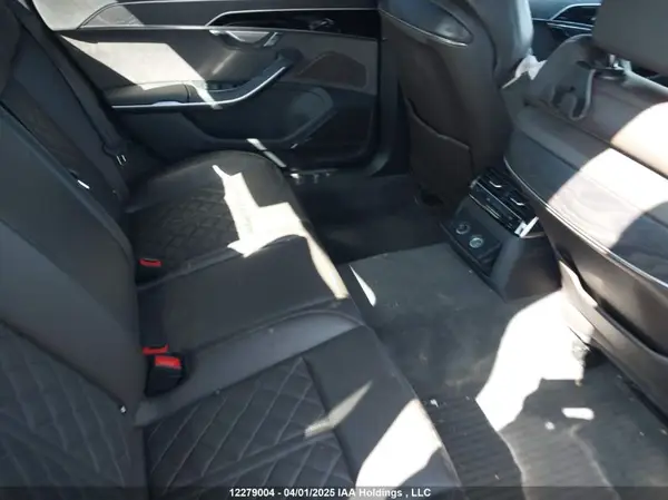WAU8DAF82KN006587 2019 AUDI A8 - Image 8