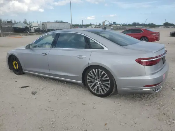 WAU8DAF82KN007965 2019 AUDI A8 - Image 2