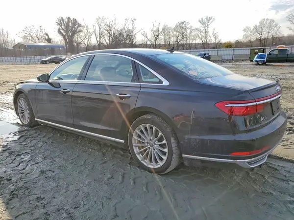 WAU8DAF82KN009571 2019 AUDI A8 - Image 2