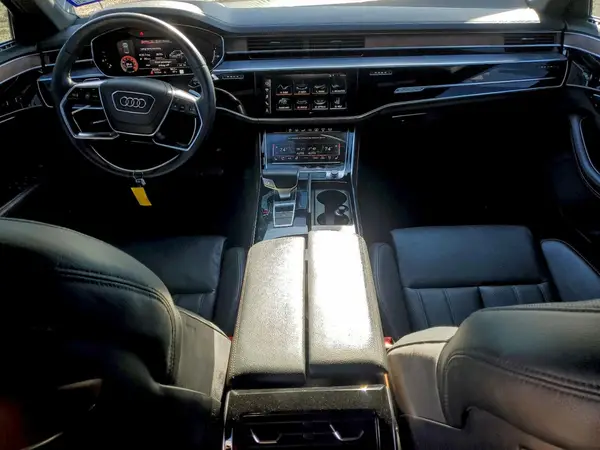 WAU8DAF82KN010106 2019 AUDI A8 - Image 8