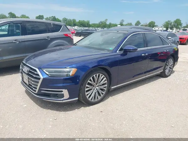 WAU8DAF82KN019064 2019 AUDI A8 - Image 2