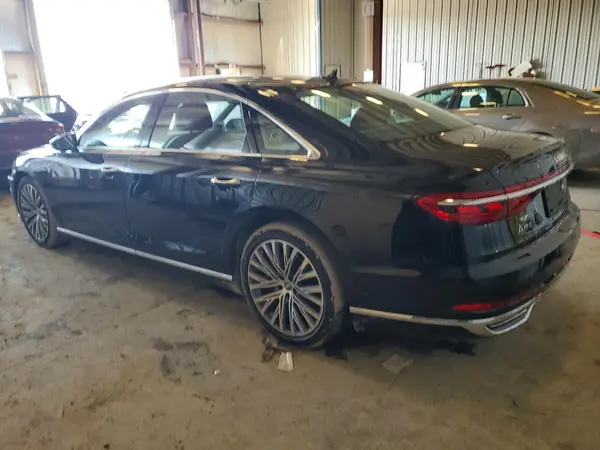 WAU8DAF82KN022613 2019 AUDI A8 - Image 2
