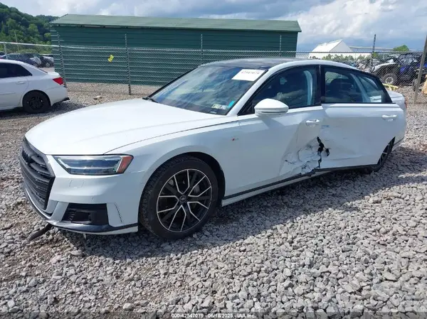 WAU8DAF82MN028690 2021 AUDI A8 - Image 2