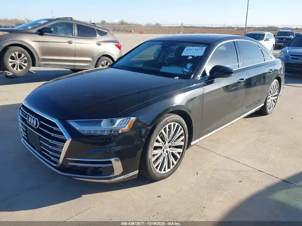 WAU8DAF83KN005173 2019 AUDI A8 - Image 2