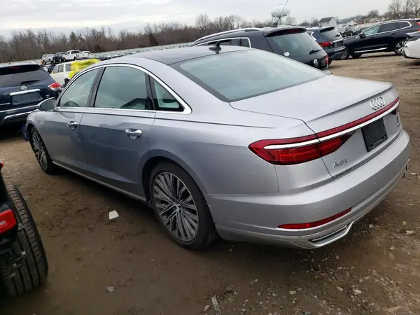 WAU8DAF83KN006629 2019 AUDI A8 - Image 2
