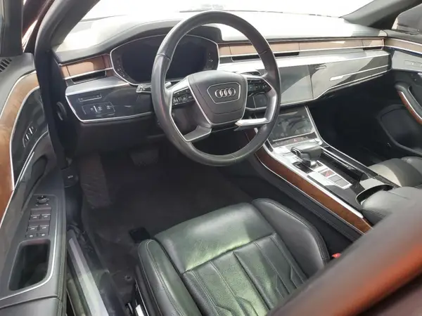 WAU8DAF83KN017517 2019 AUDI A8 - Image 8