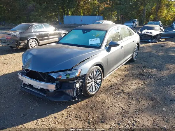 WAU8DAF83MN016306 2021 AUDI A8 - Image 2