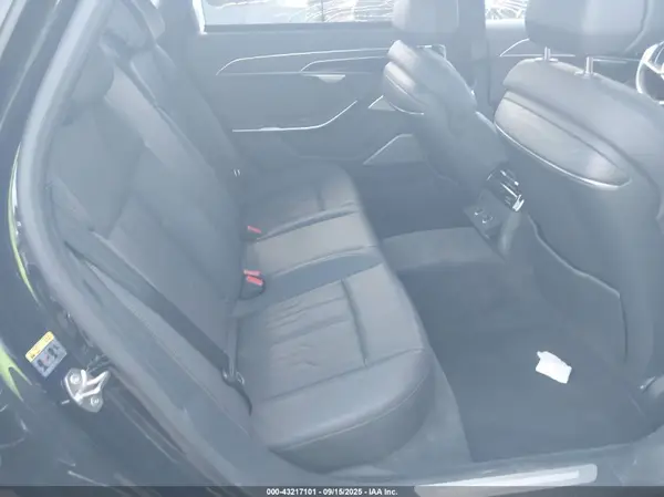 WAU8DAF84KN010821 2019 AUDI A8 - Image 8